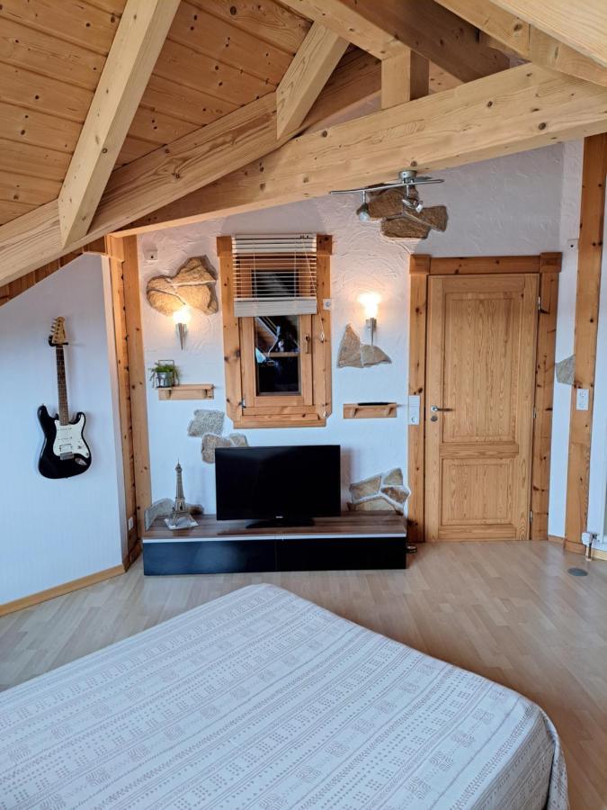 Steewer Landhaus Gemuetliche Ferienwohnung Bis 6 Pers In Ruhiger Ortsrandlage Stebach Bagian luar foto
