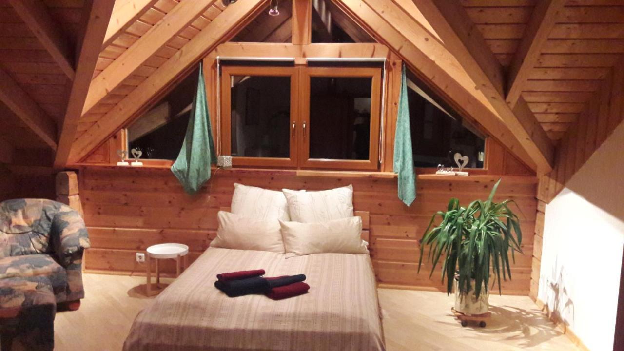 Steewer Landhaus Gemuetliche Ferienwohnung Bis 6 Pers In Ruhiger Ortsrandlage Stebach Bagian luar foto