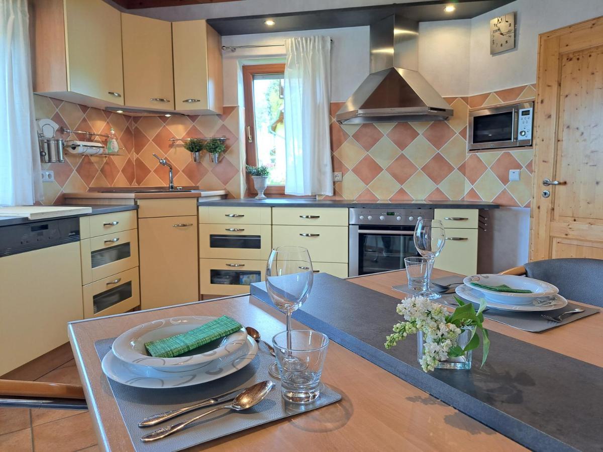 Steewer Landhaus Gemuetliche Ferienwohnung Bis 6 Pers In Ruhiger Ortsrandlage Stebach Bagian luar foto