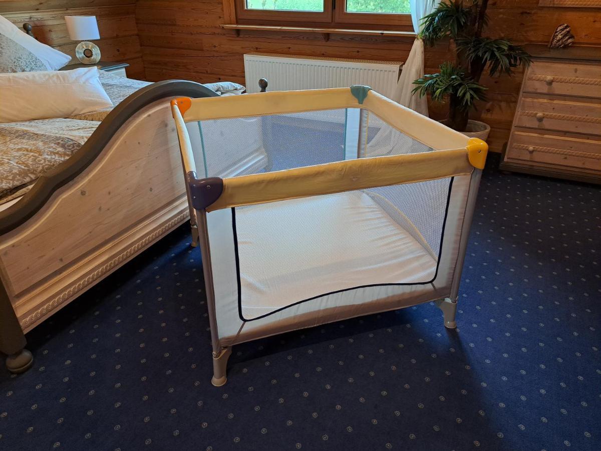 Steewer Landhaus Gemuetliche Ferienwohnung Bis 6 Pers In Ruhiger Ortsrandlage Stebach Bagian luar foto