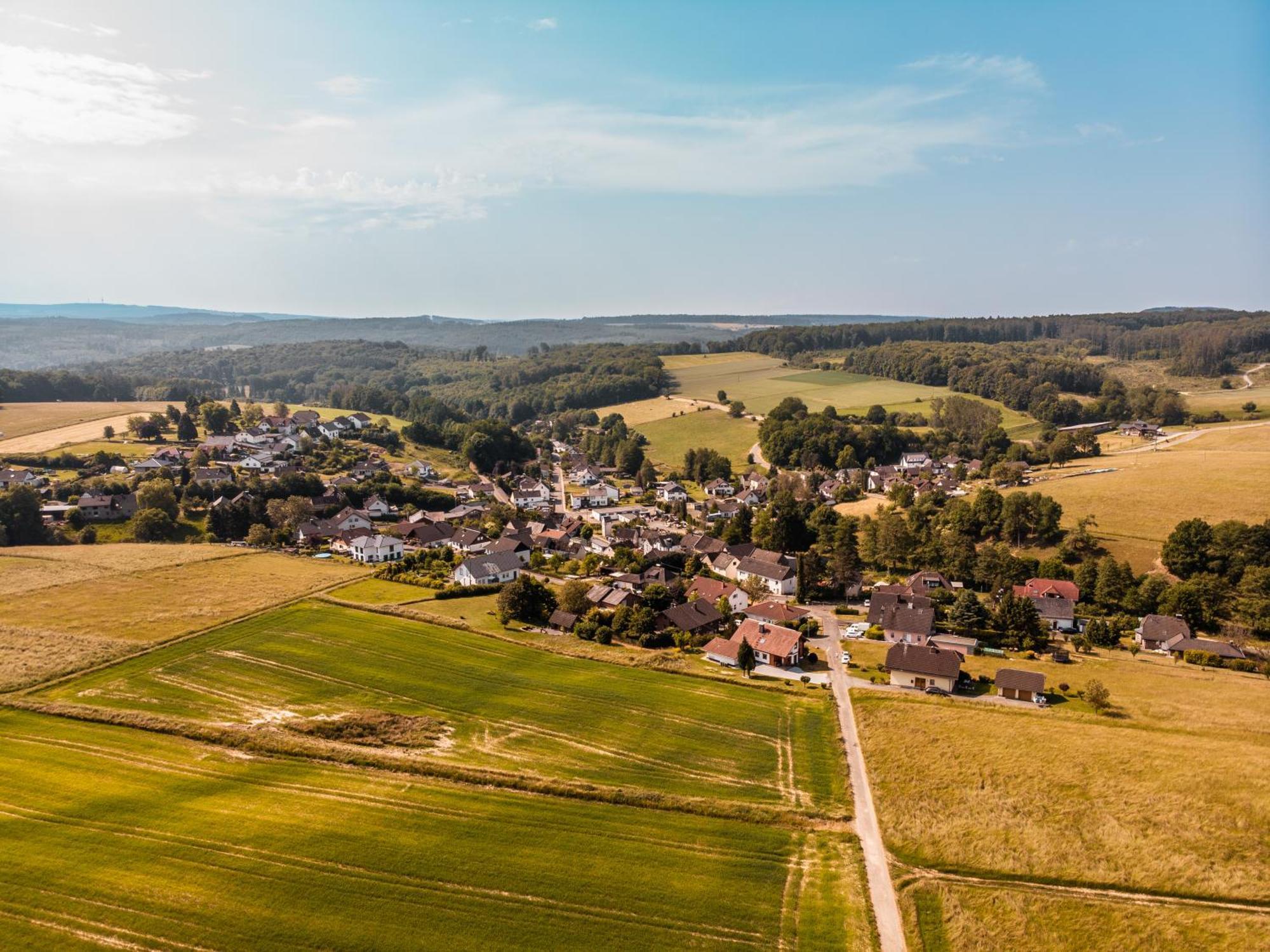 Steewer Landhaus Gemuetliche Ferienwohnung Bis 6 Pers In Ruhiger Ortsrandlage Stebach Bagian luar foto